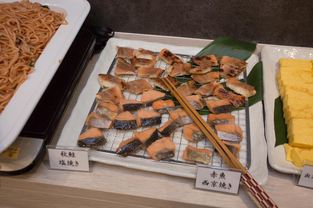 Kuretake Inn Premium Nagoya Nayabashi Exterior foto